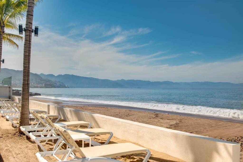 Harbor 3008 Amazing Beach Front Condo By Moikkarentals Puerto Vallarta Eksteriør billede