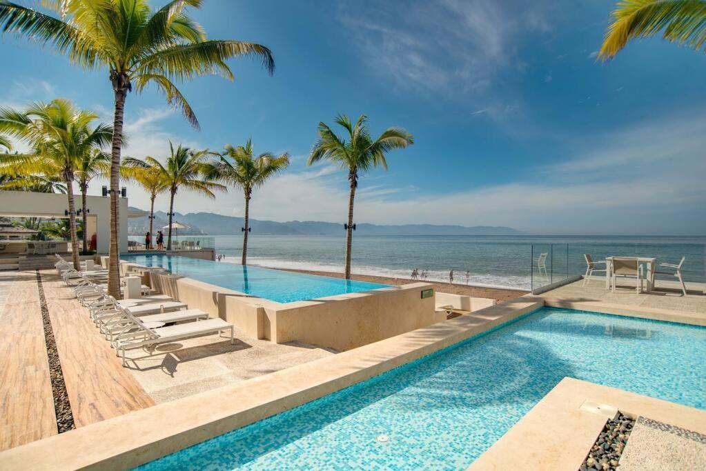 Harbor 3008 Amazing Beach Front Condo By Moikkarentals Puerto Vallarta Eksteriør billede