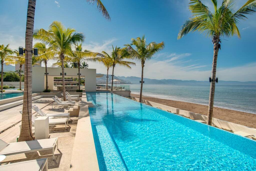 Harbor 3008 Amazing Beach Front Condo By Moikkarentals Puerto Vallarta Eksteriør billede
