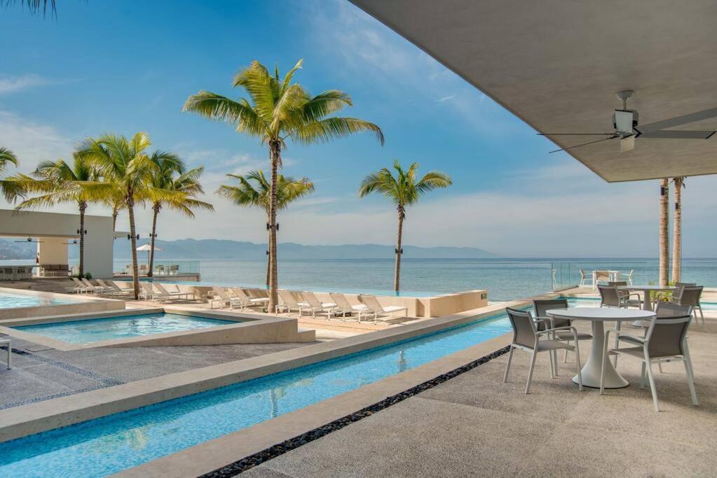 Harbor 3008 Amazing Beach Front Condo By Moikkarentals Puerto Vallarta Eksteriør billede