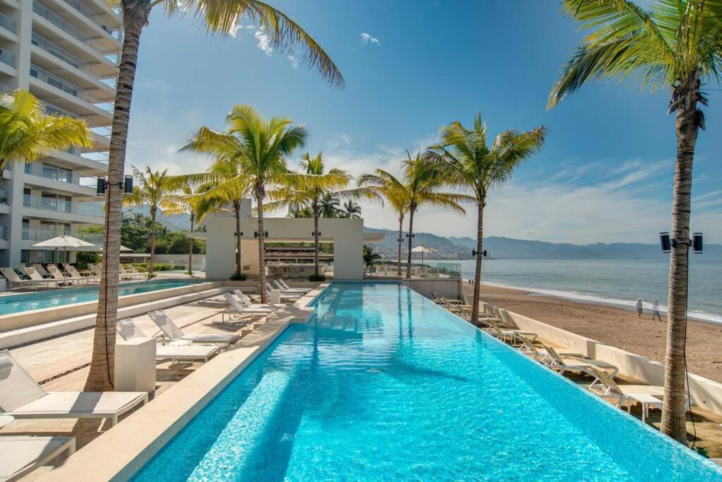 Harbor 3008 Amazing Beach Front Condo By Moikkarentals Puerto Vallarta Eksteriør billede