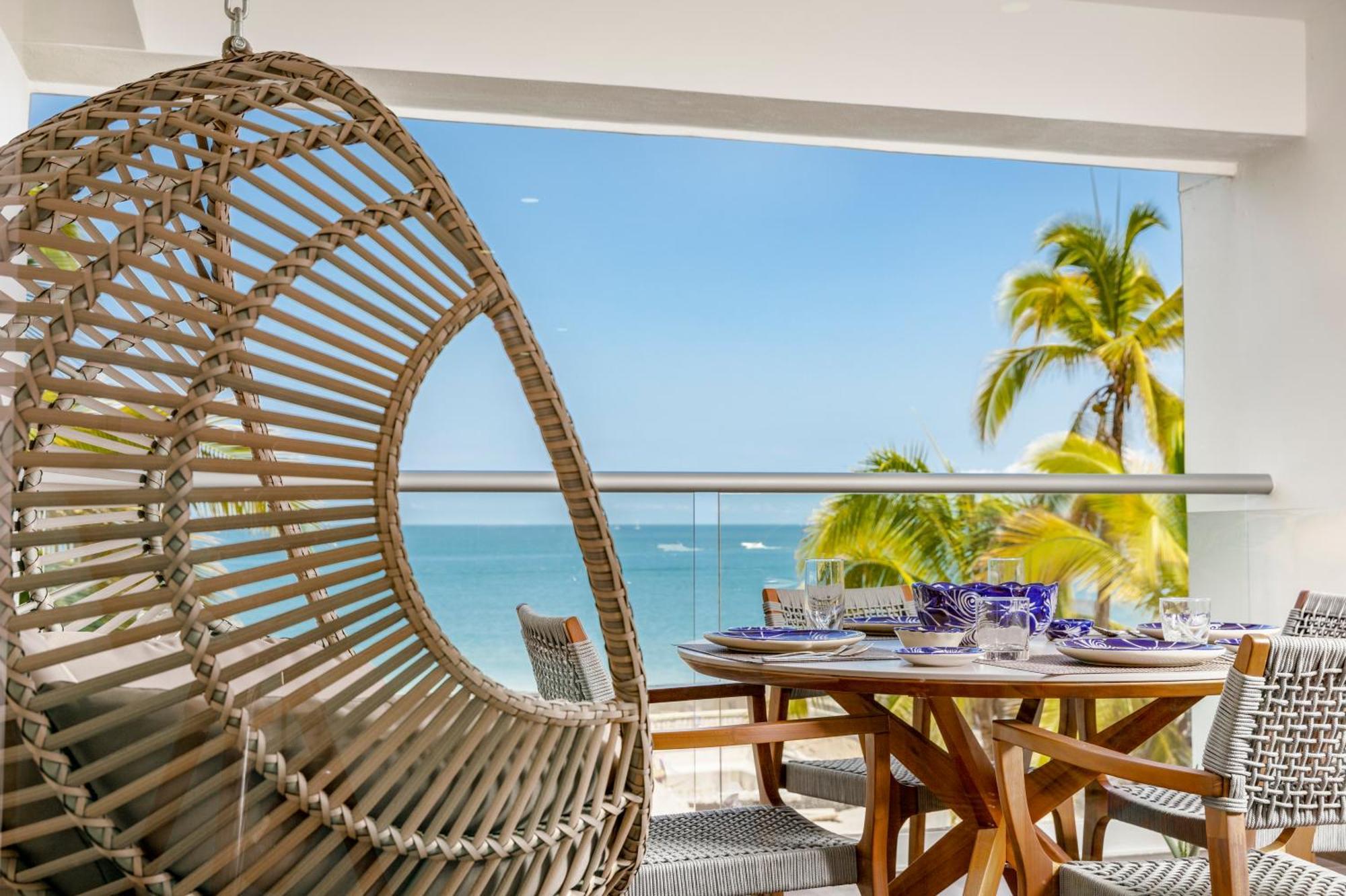 Harbor 3008 Amazing Beach Front Condo By Moikkarentals Puerto Vallarta Eksteriør billede